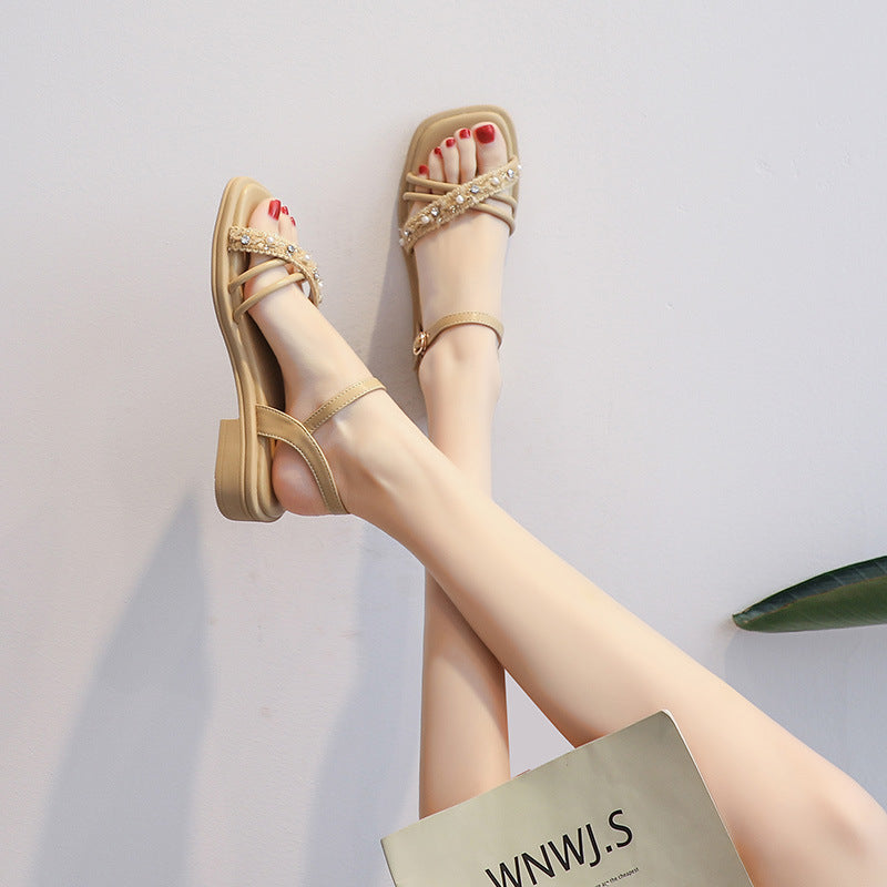 Elegant Summer Flat Roman Sandals for Women with Pearl Straps