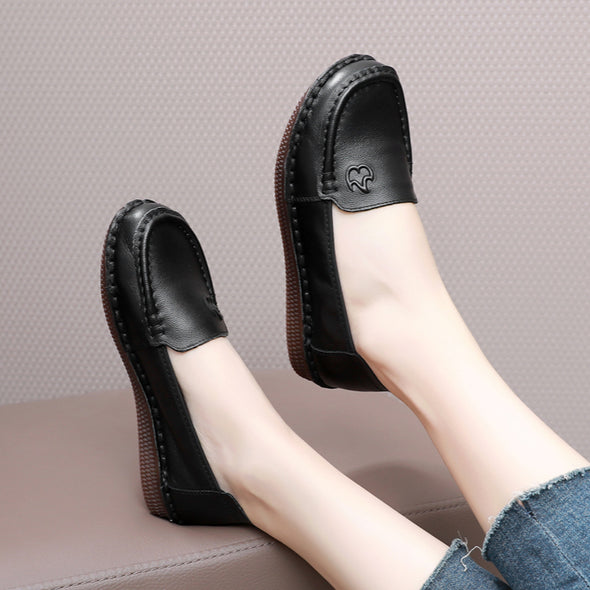 Genuine Leather Slip-On Flats for Women Soft Sole Non-Slip Everyday Shoes