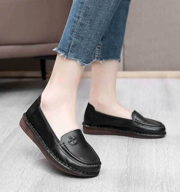 Genuine Leather Slip-On Flats for Women Soft Sole Non-Slip Everyday Shoes