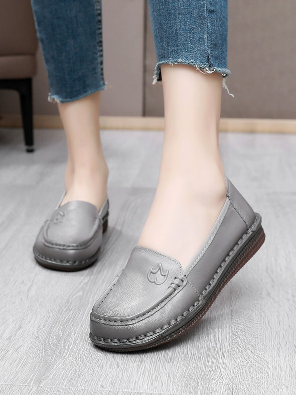 Genuine Leather Slip-On Flats for Women Soft Sole Non-Slip Everyday Shoes