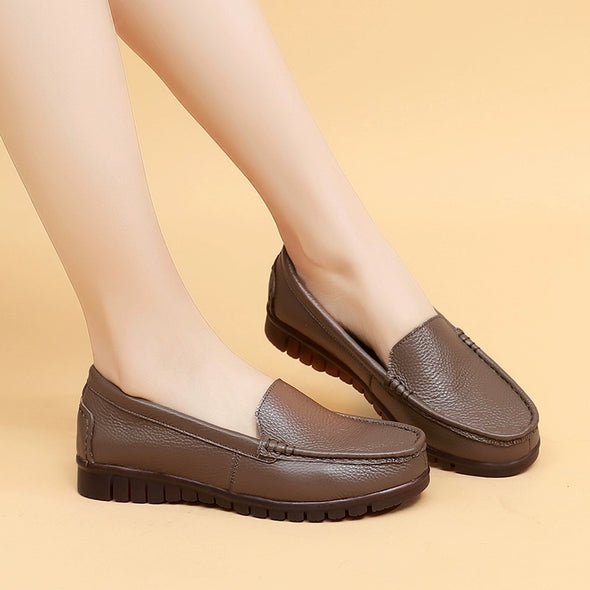 Women Leather Loafers with Cushioned Sole Slip-On Flats Low Heel Shoes