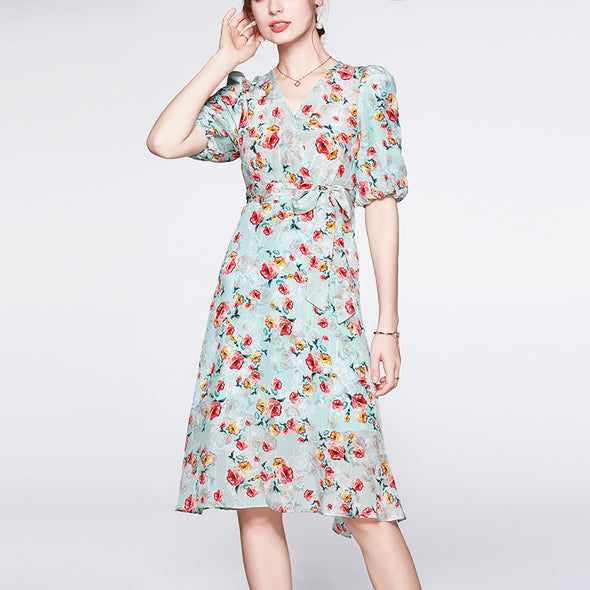 Summer V-neck Mulberry Silk French Style High Waist Mid-length Dress