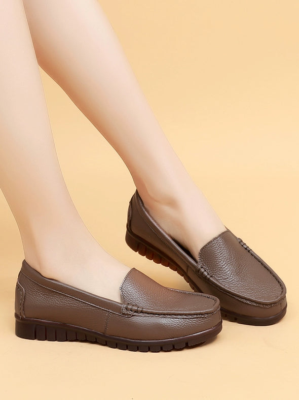 Women Leather Loafers with Cushioned Sole Slip-On Flats Low Heel Shoes