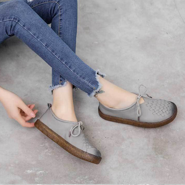 Women's Casual Leather Flat Shoes Soft Sole Woven Shoes