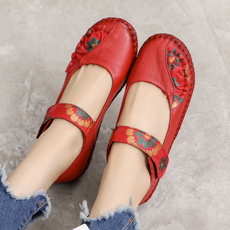 Women's Leather Soft Sole Colorblock Shallow Mouth Flower Flat Shoes